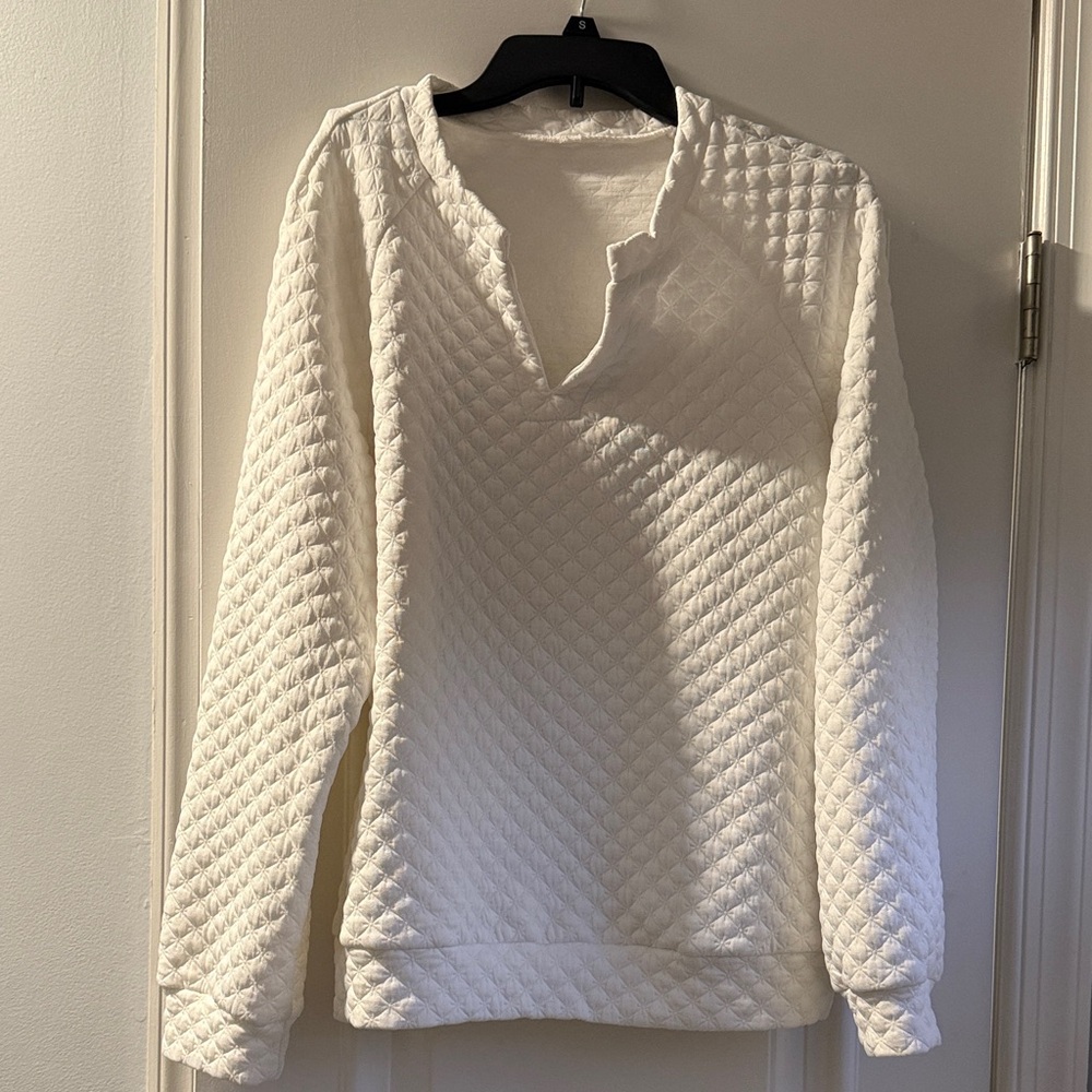 SHEIN White Quilted Women's Sweatshirt